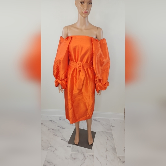 ASOS LUXE Curve belted drama sleeve structured satin midi dress in hot orange - Picture 4 of 10